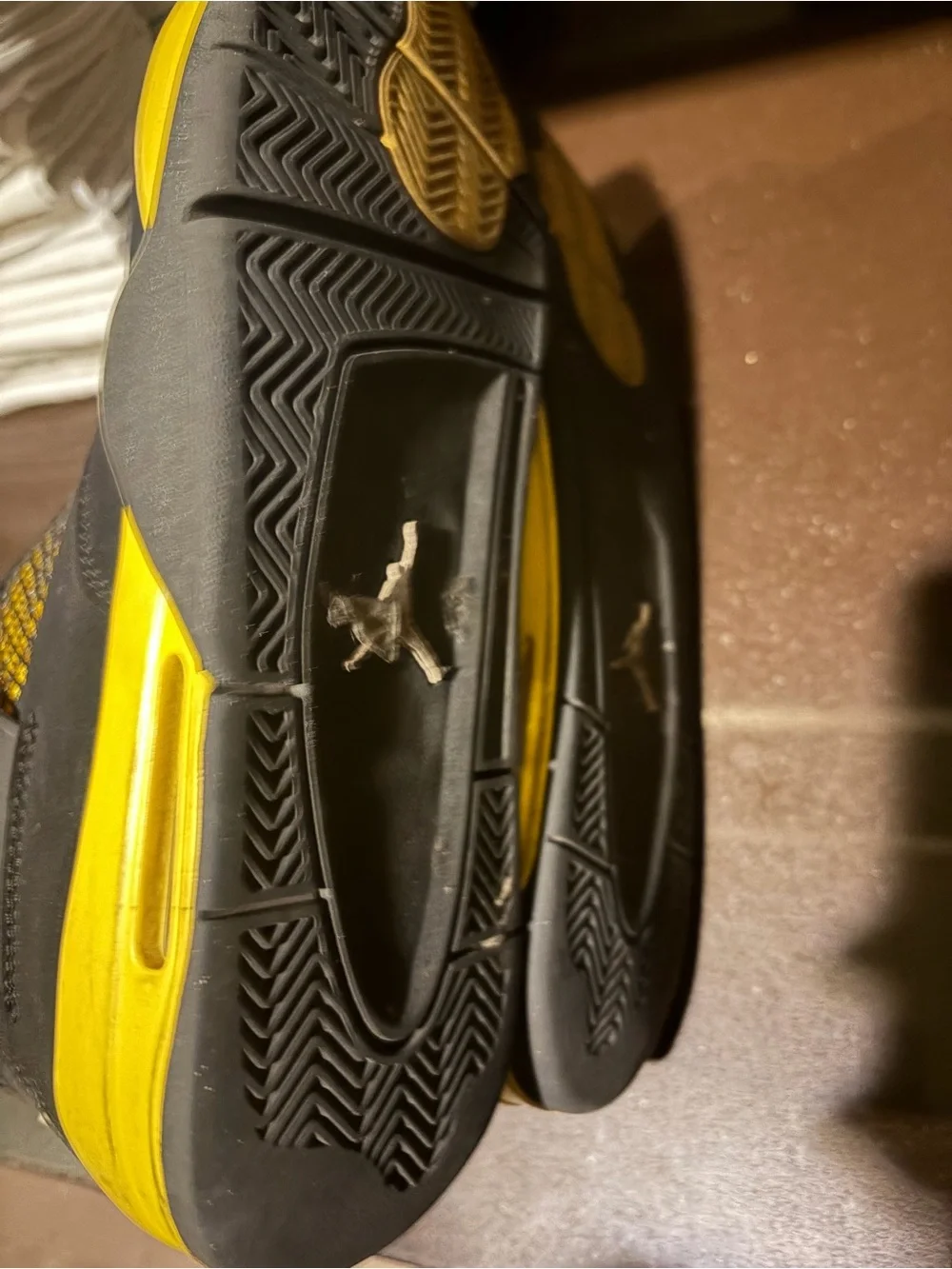Air Jordan brand 4s Retro 2023 Yellow Thunder Basketball Sneakers Shoes size 13